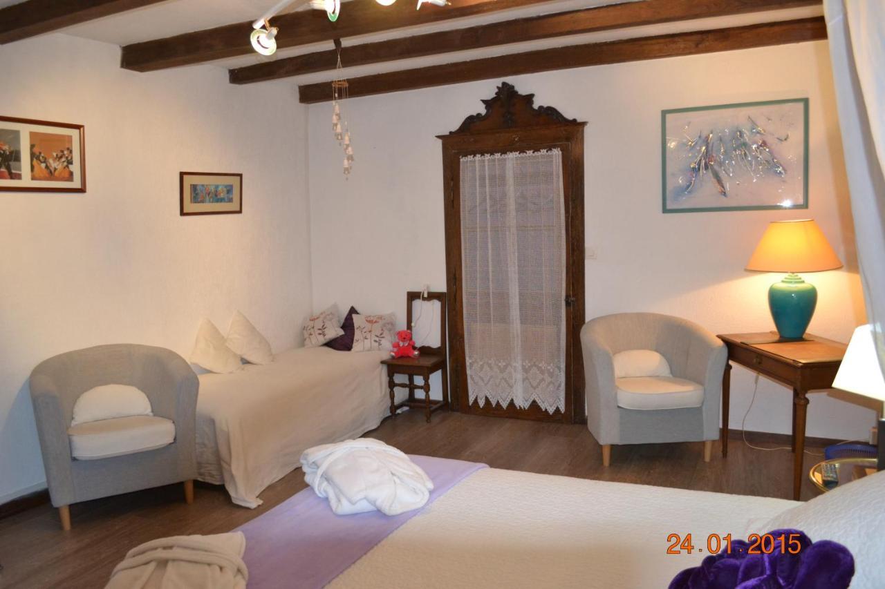 Bed And Breakfast "Le Moulin A Grains" Menil-la-Horgne Exterior photo